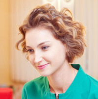 Надя Шевченко (Марина Дьяконенко)