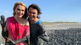 Сюрприз от «Ранку з Україною»: Ольга Сумская обмазала себя грязью из озера Сиваш