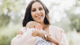 Джамала устроила семейную фотосессию в Ботаническом саду