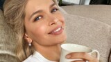Вера Брежнева показала самый трендовый макияж лета, который очень легко повторить