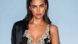 Ирина Шейк подогрела сеть соблазнительным фото в белье