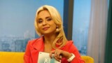 Любовь греет: Лилия Ребрик на осеннем кадре с дочерьми и мужем